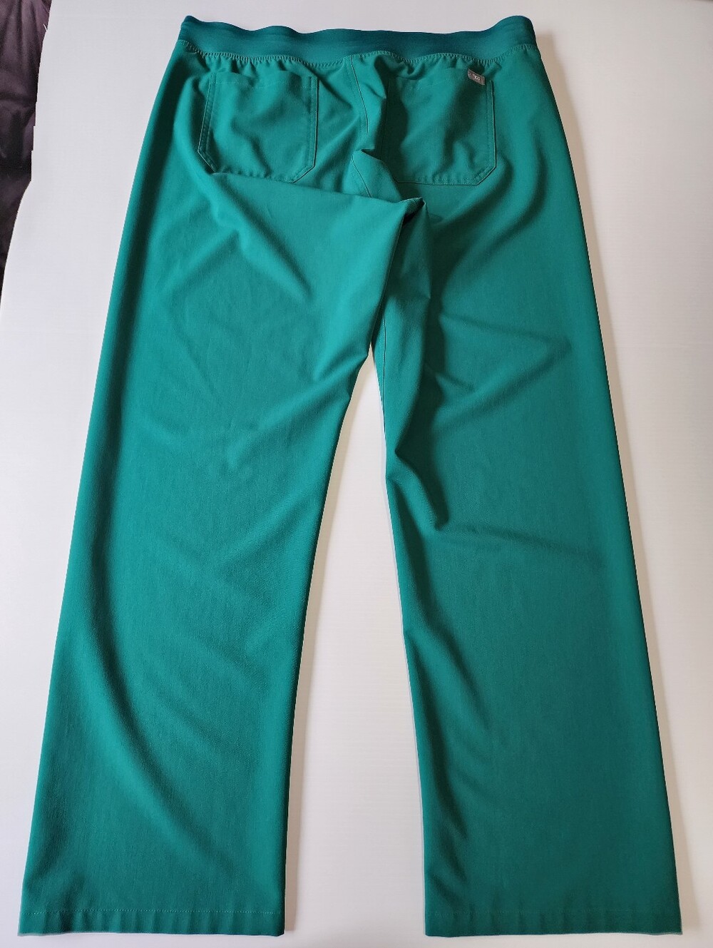 Figs XLTall Hunter Green Livingston Scrub Pants - Picture 2 of 9